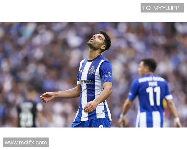 欧联杯波尔图大胜曼城四球狂潮引发全场沸腾精彩集锦回顾