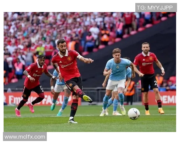 德甲精彩对决曼城3-0曼联帽子戏法点燃全场激情