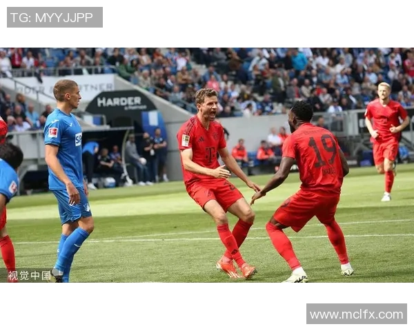 德甲激战:本菲卡逆转拜仁帽子戏法点燃全场激情与转会传闻 德甲激战:本菲卡逆转拜仁帽子戏法点燃全场激情与转会传闻